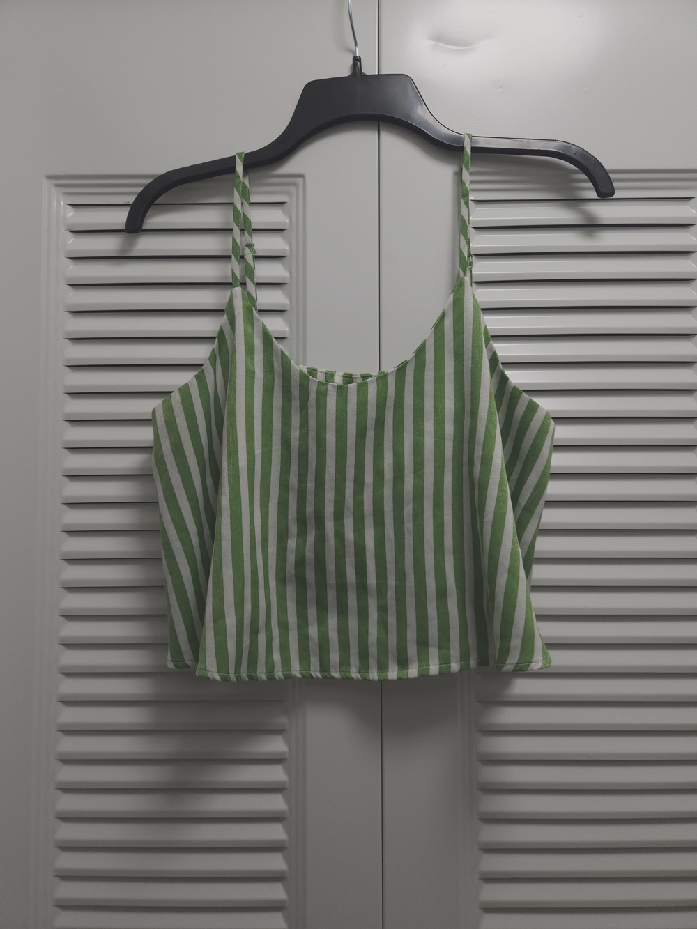 Forever 21 Green & White Striped Crop Cami Tank Top – Women's Medium (M)